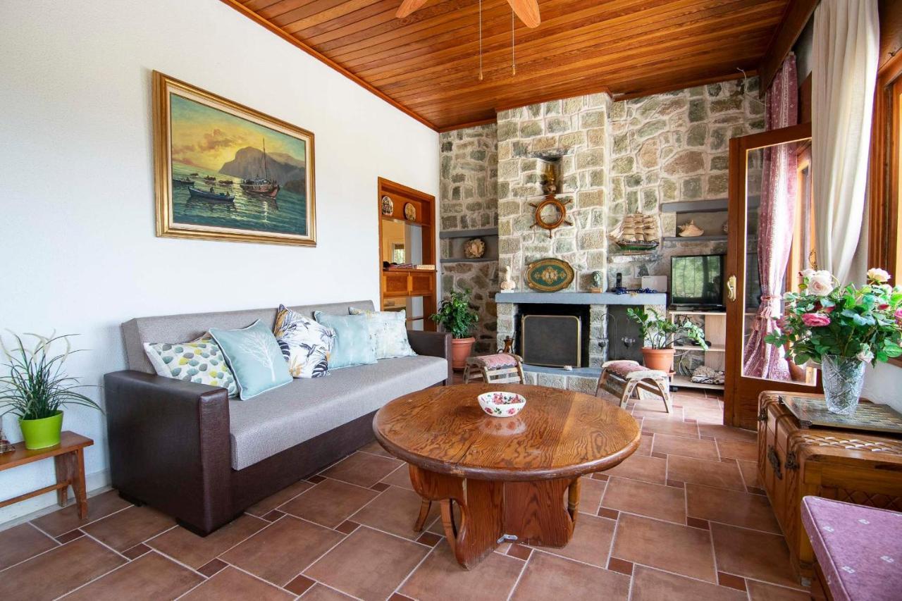 Clio Beach House By Travel Pro Services - Metochi Halkidiki Sozopoli Exteriör bild