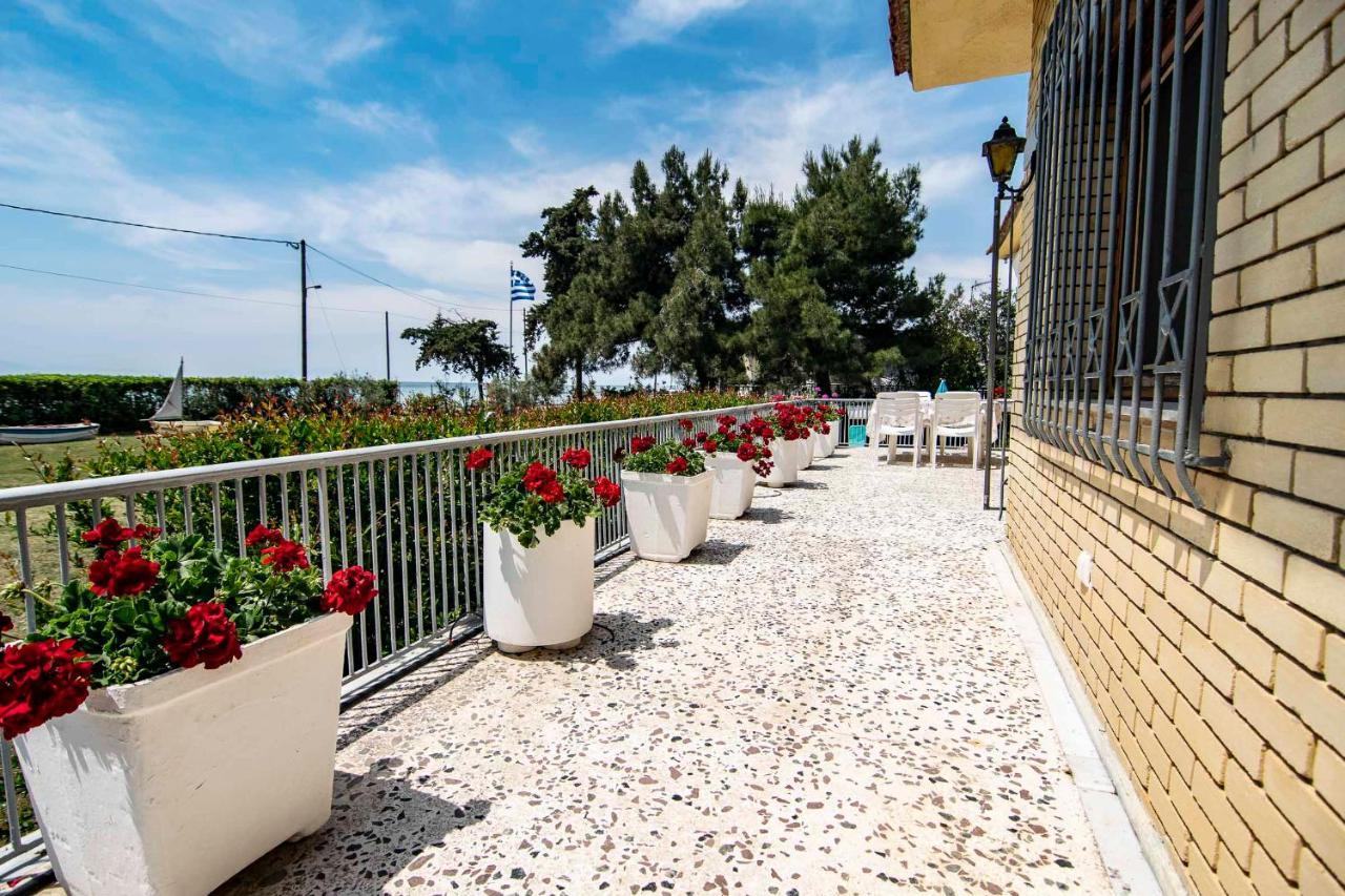 Clio Beach House By Travel Pro Services - Metochi Halkidiki Sozopoli Exteriör bild