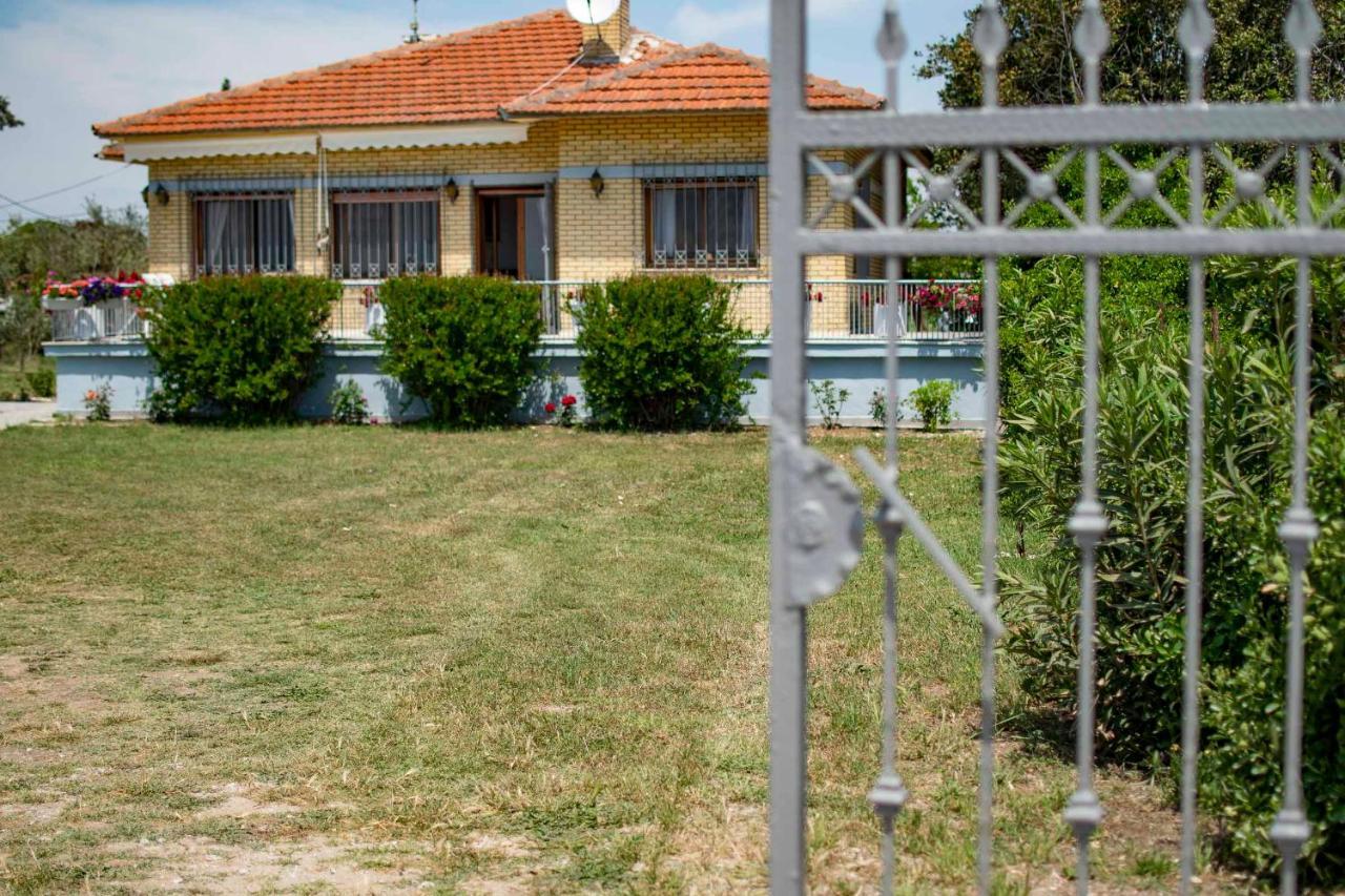 Clio Beach House By Travel Pro Services - Metochi Halkidiki Sozopoli Exteriör bild